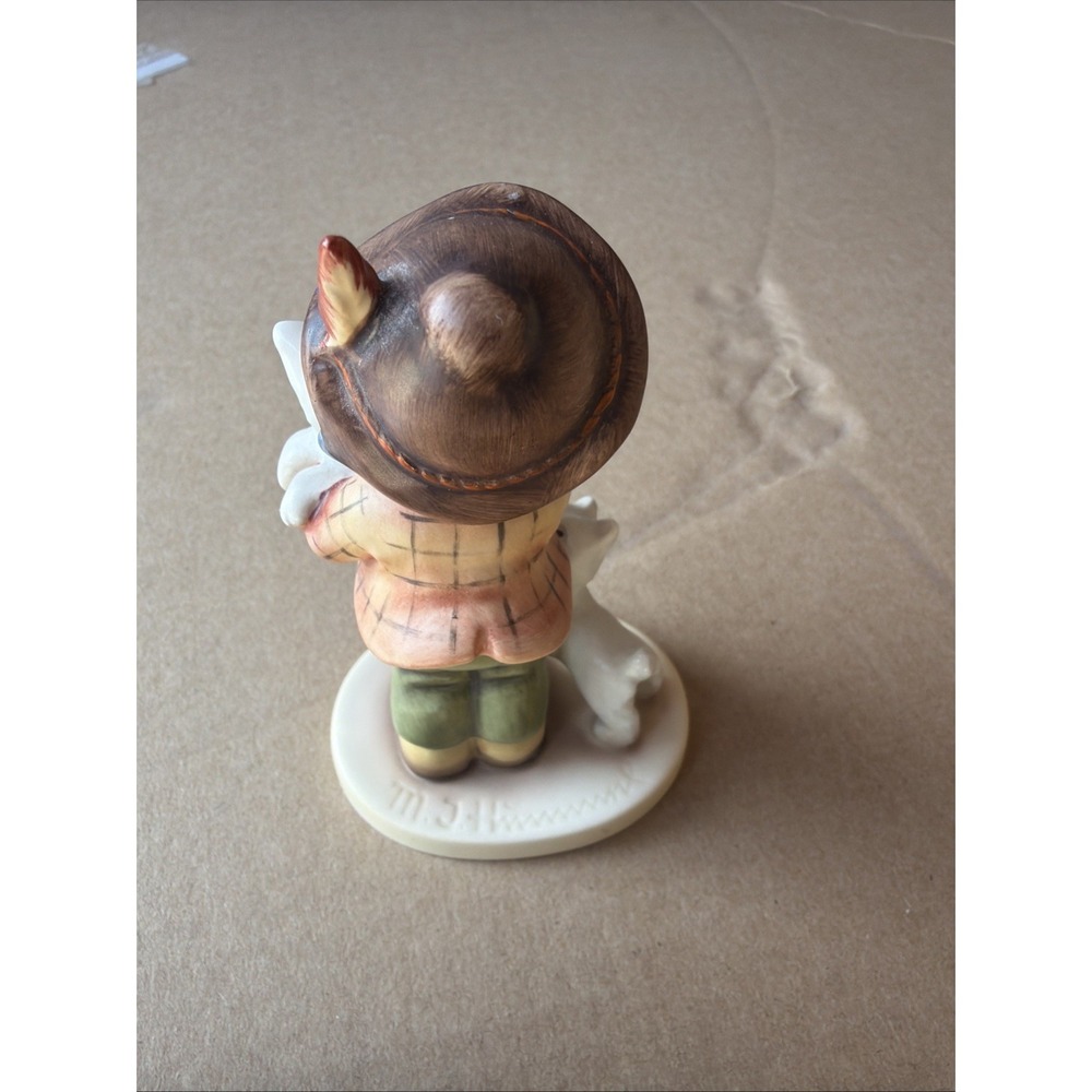 Goebel‎ 1996 Limited Edition Boy With White Puppies Figurine Germany - Picture 6 of 8